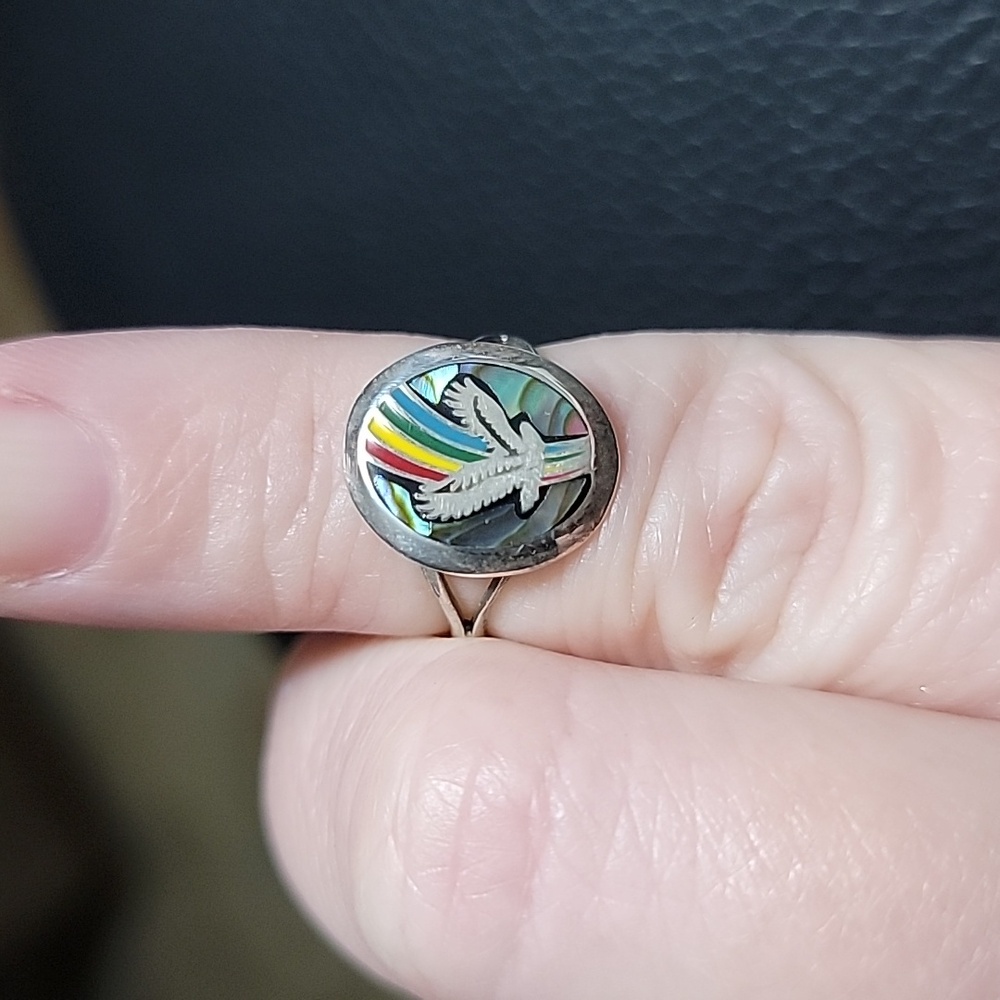 Vintage Eagle Rainbow Alpaca Mexico turquoise and abalone shell Sterling Size 5